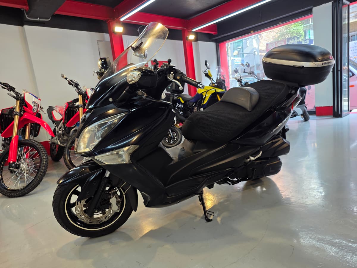 SYM 조이맥스 300 i 15
