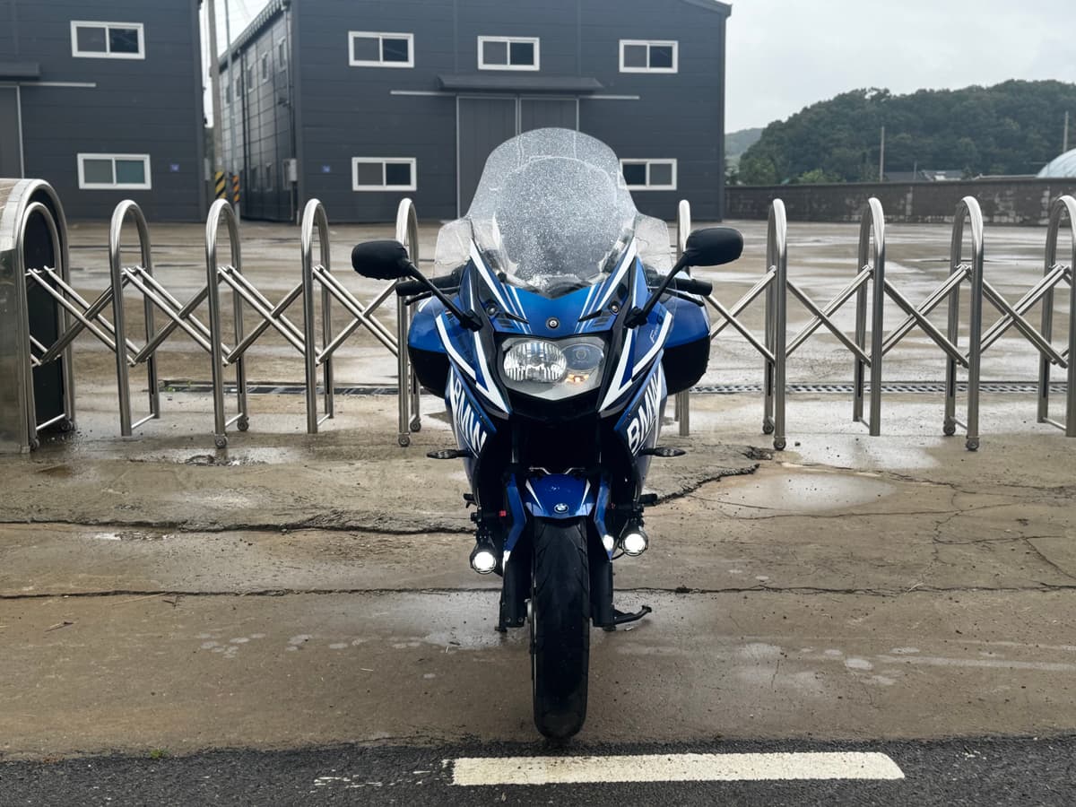 BMW F 800 GT more