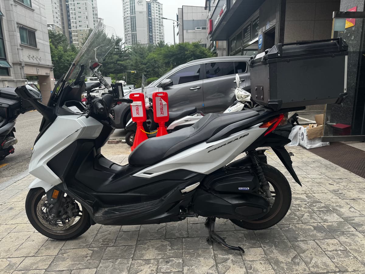 혼다 포르자 350 5
