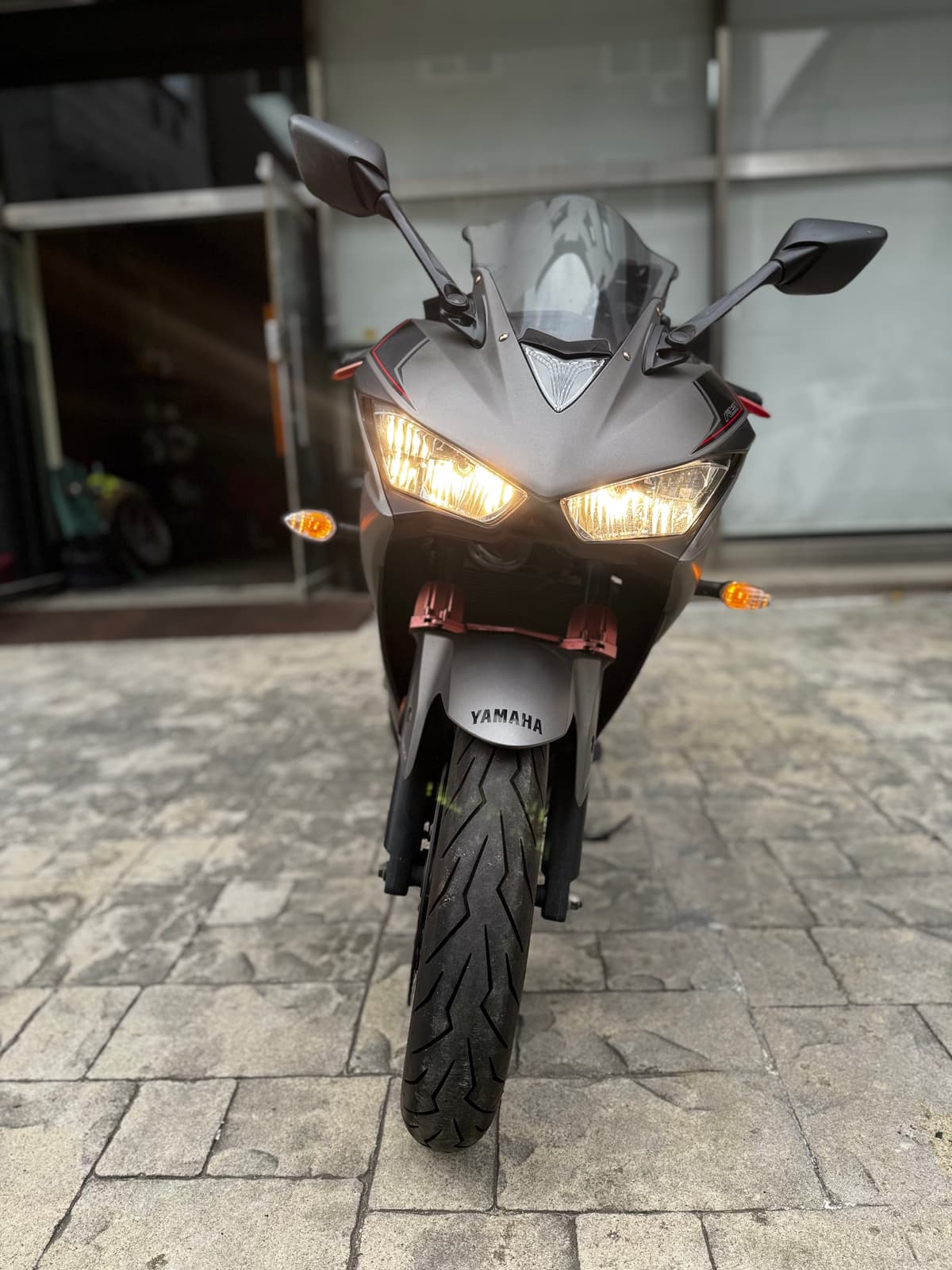 야마하 YZF R3 3