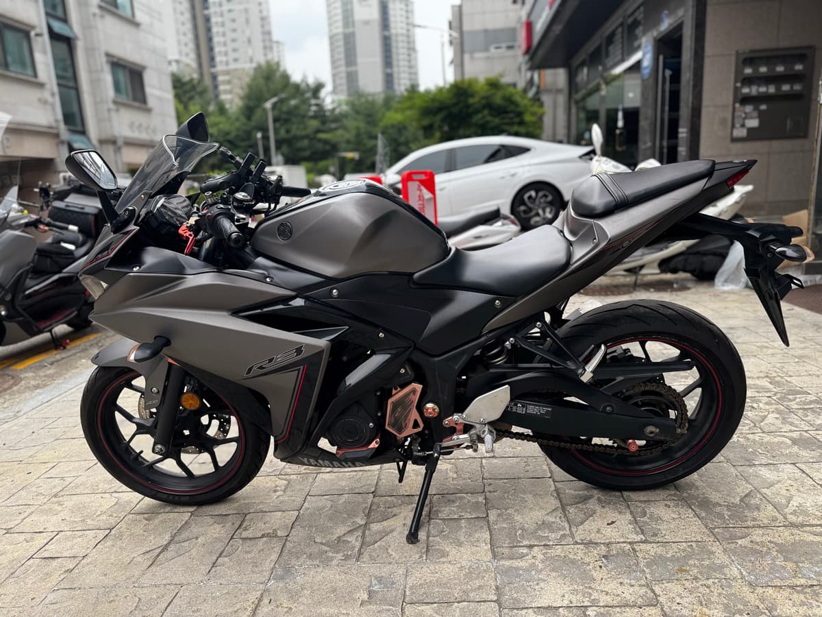 야마하 YZF R3 5