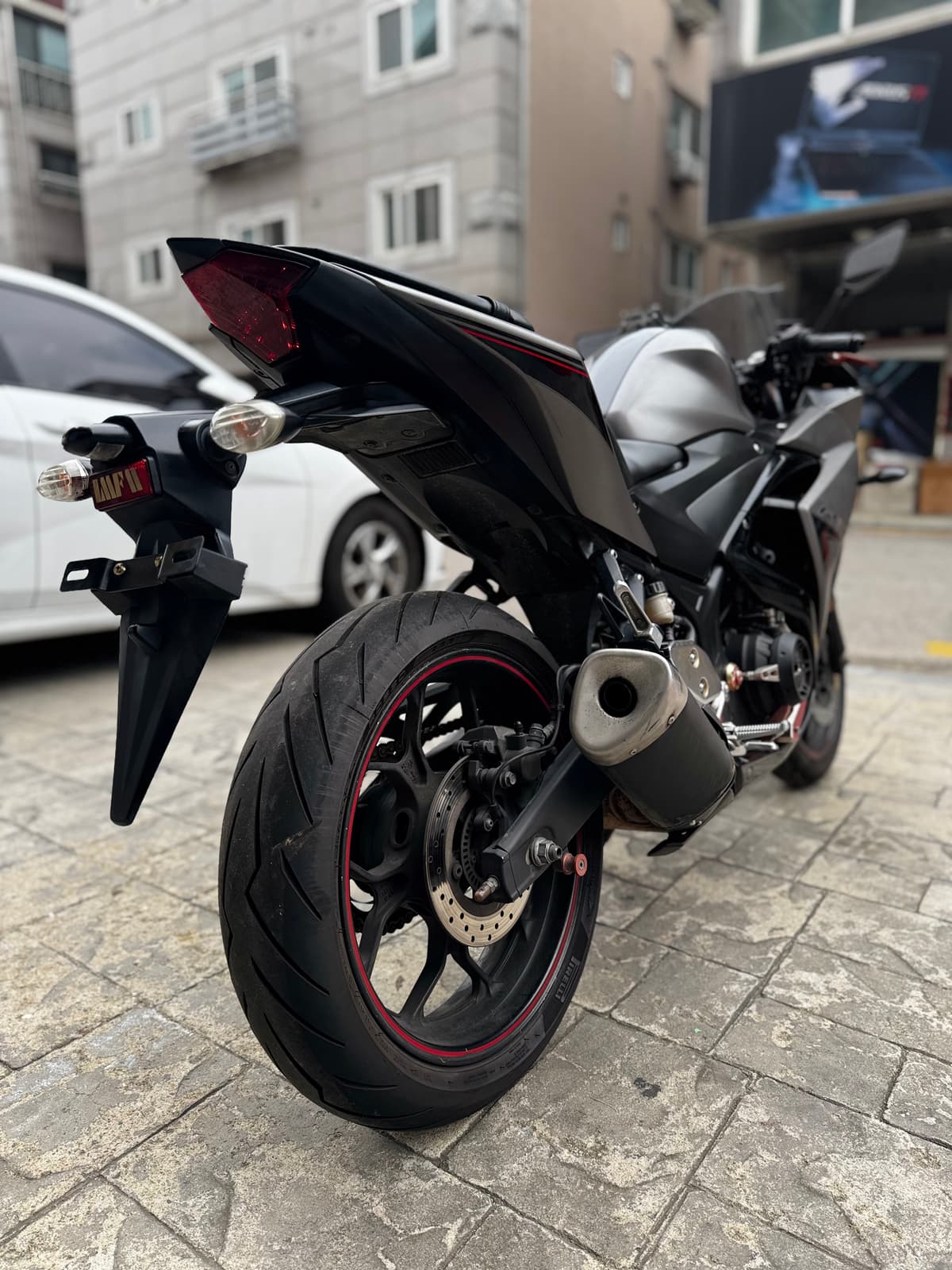 야마하 YZF R3 more