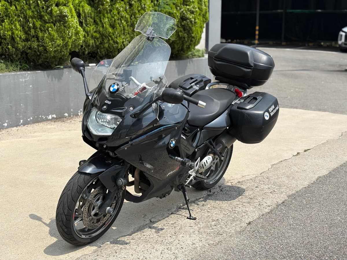 BMW F 800 GT 1