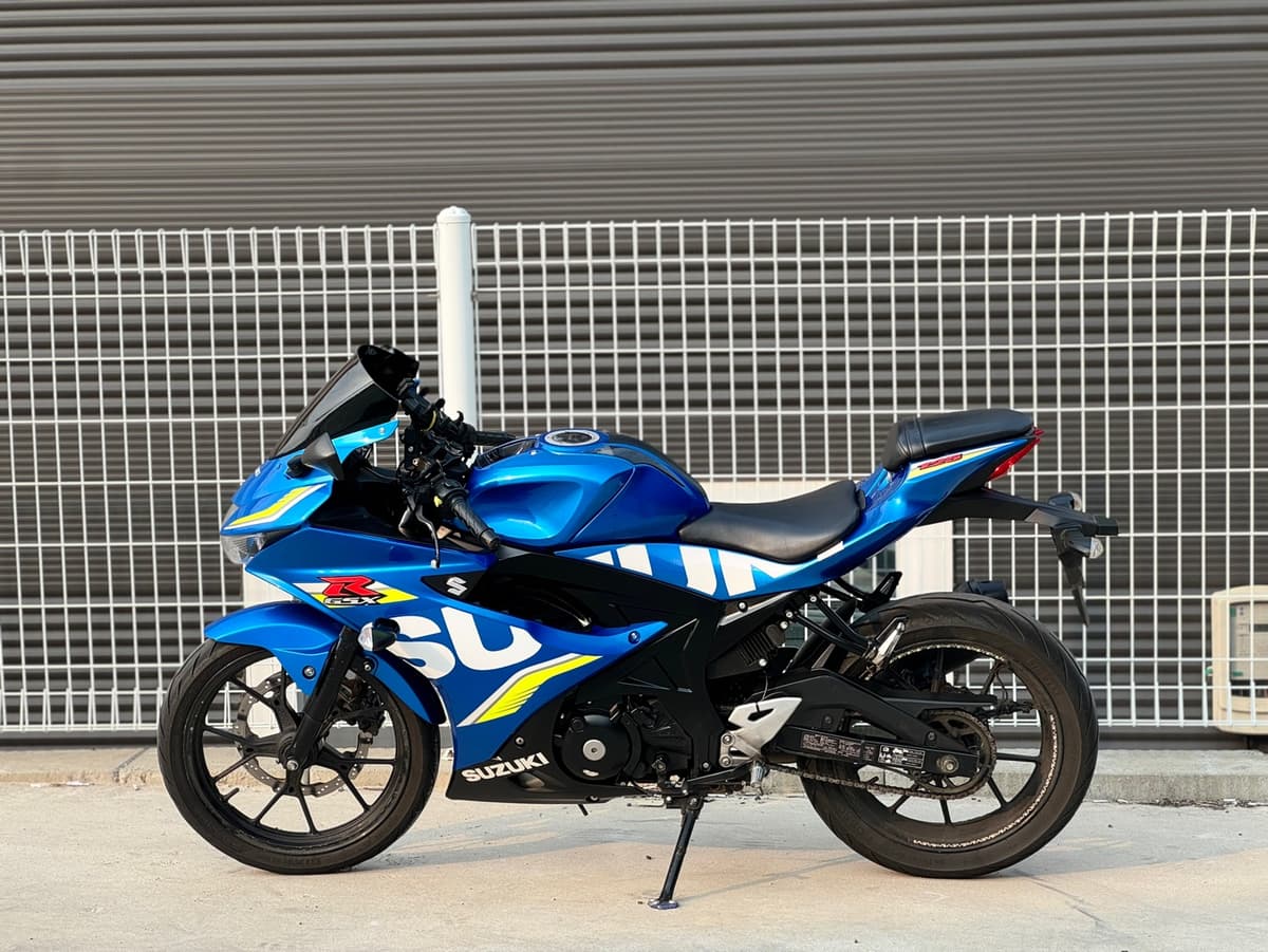 스즈키 GSX R 125 ABS 5