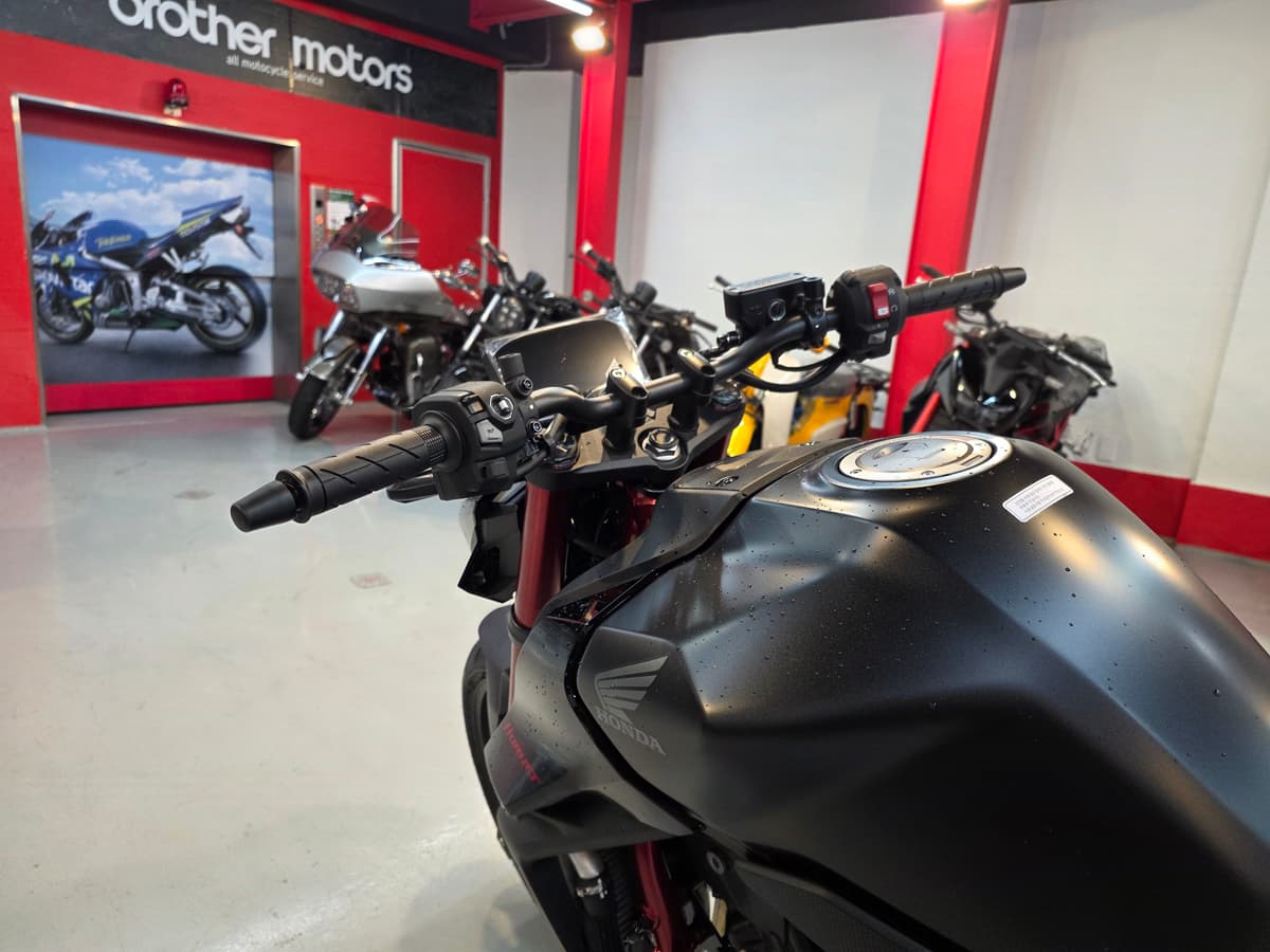 혼다 CB750 HORNET 7