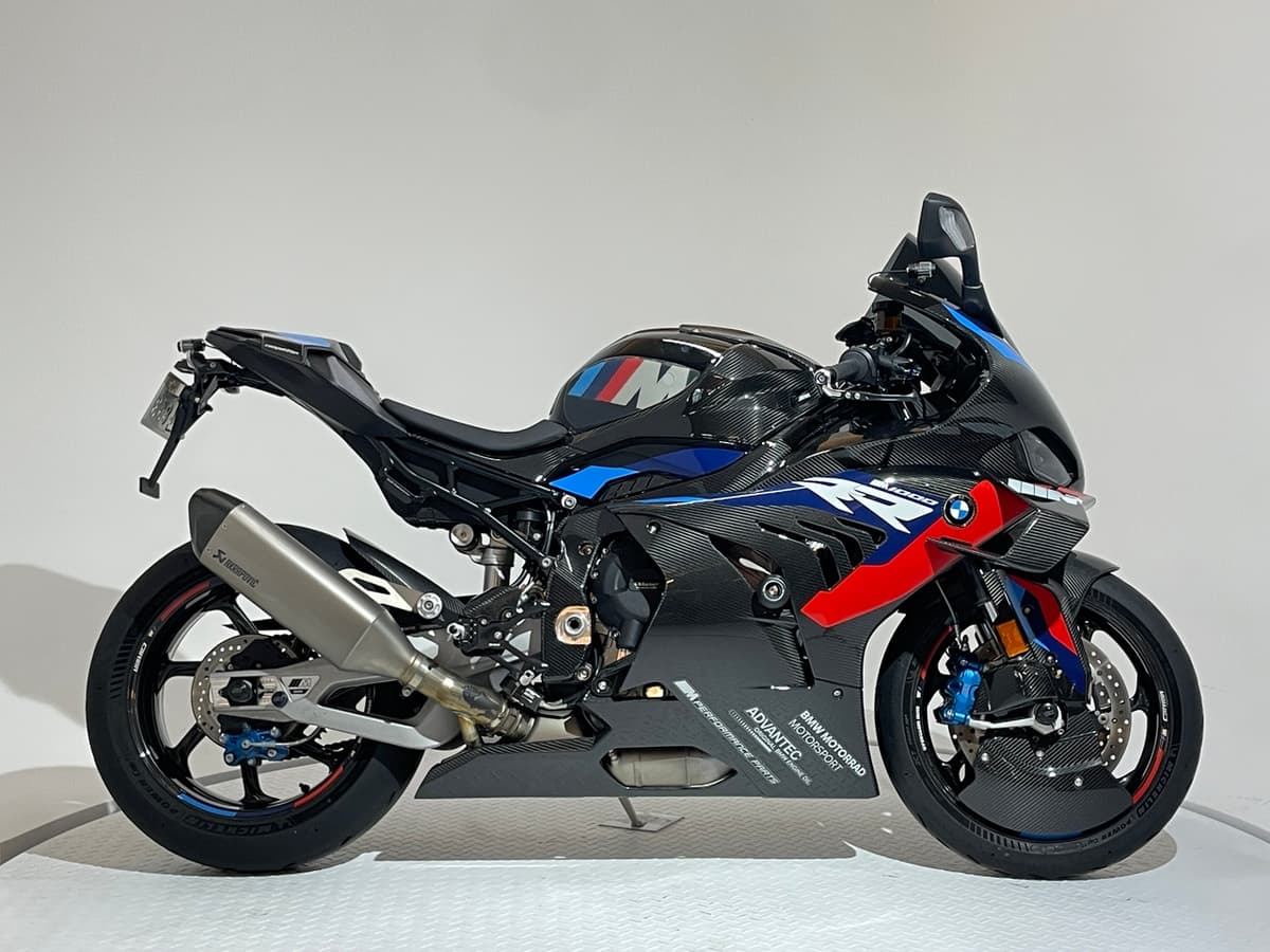 BMW M 1000 RR 1