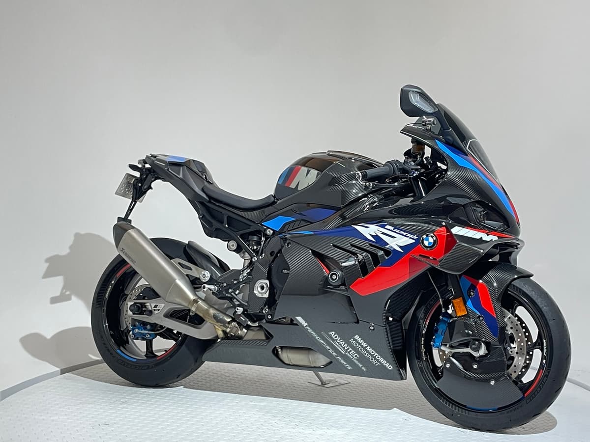 BMW M 1000 RR 3