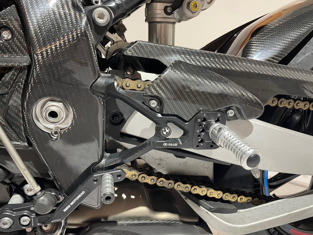 BMW M 1000 RR 10