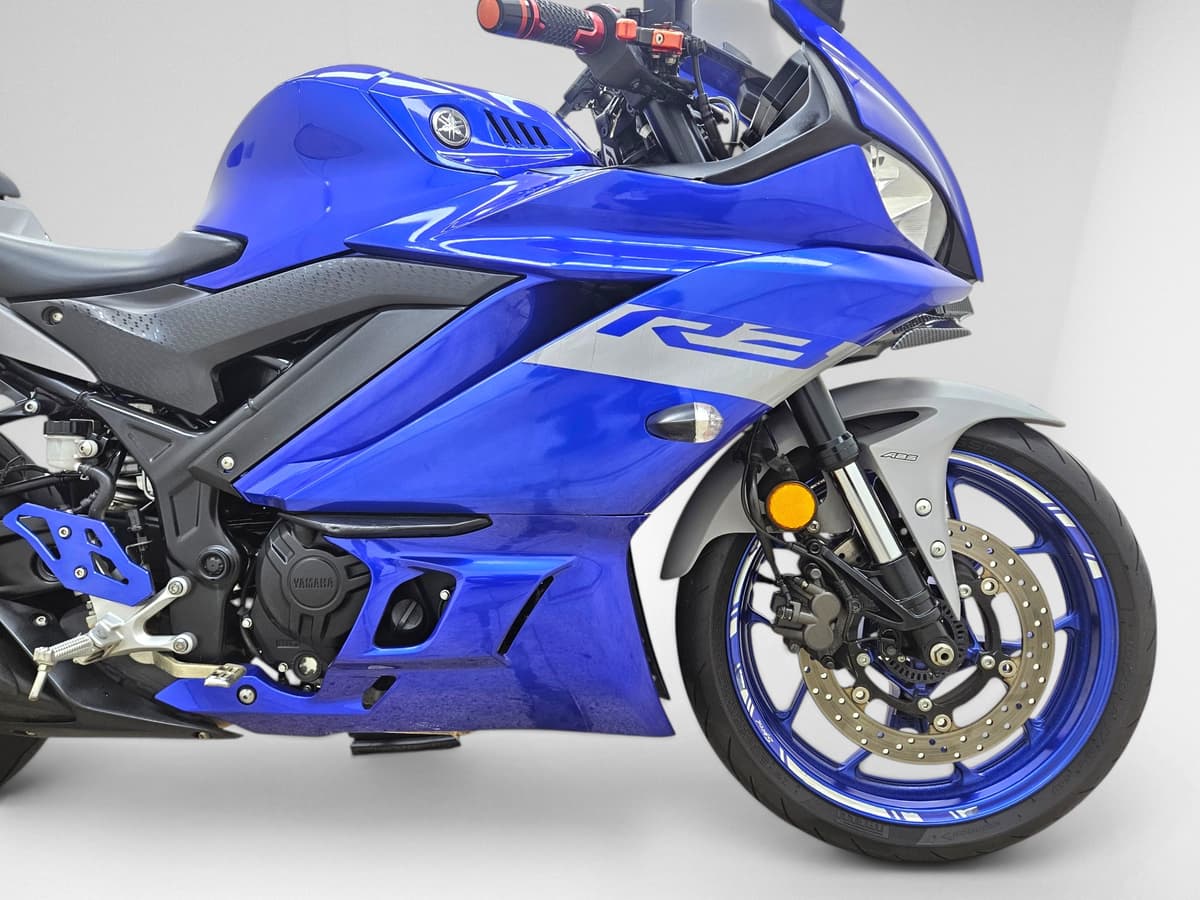 야마하 YZF R3 10