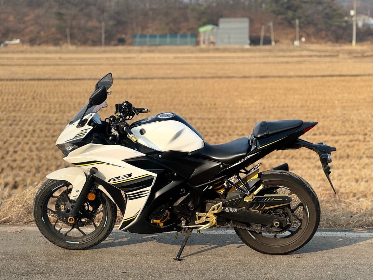 야마하 YZF R3 2
