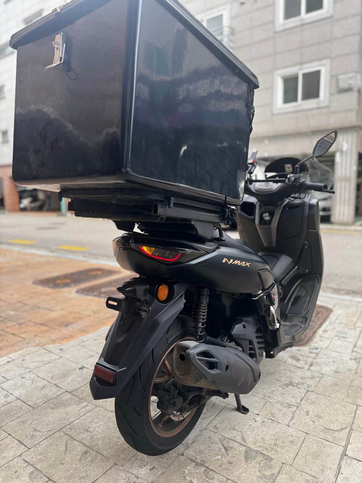 야마하 NMAX 125 more