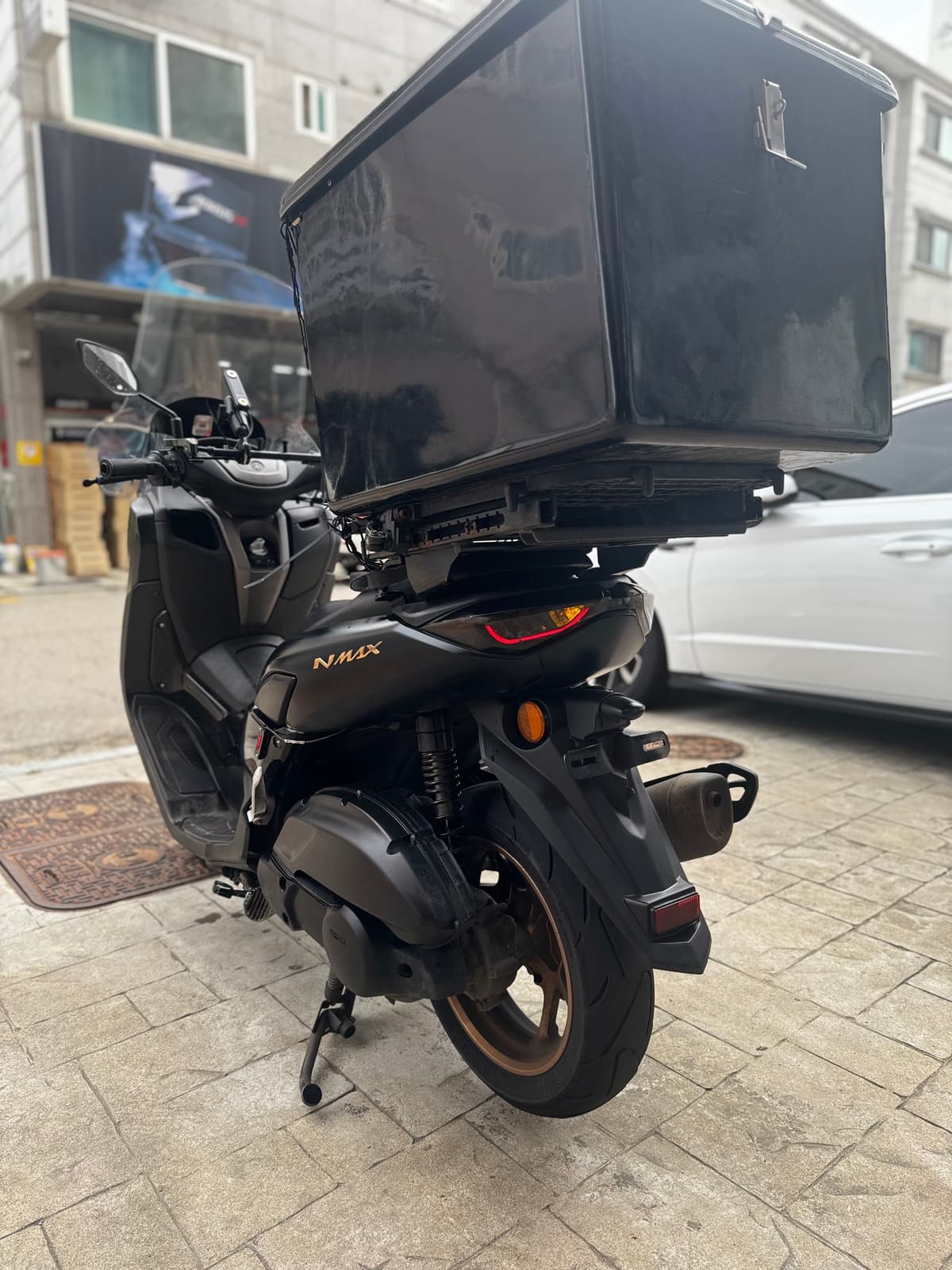 야마하 NMAX 125 7