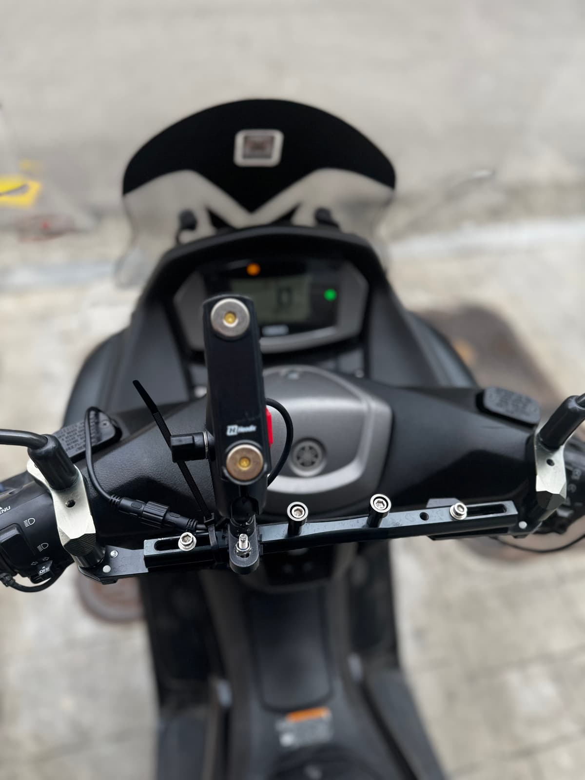 야마하 NMAX 125 9